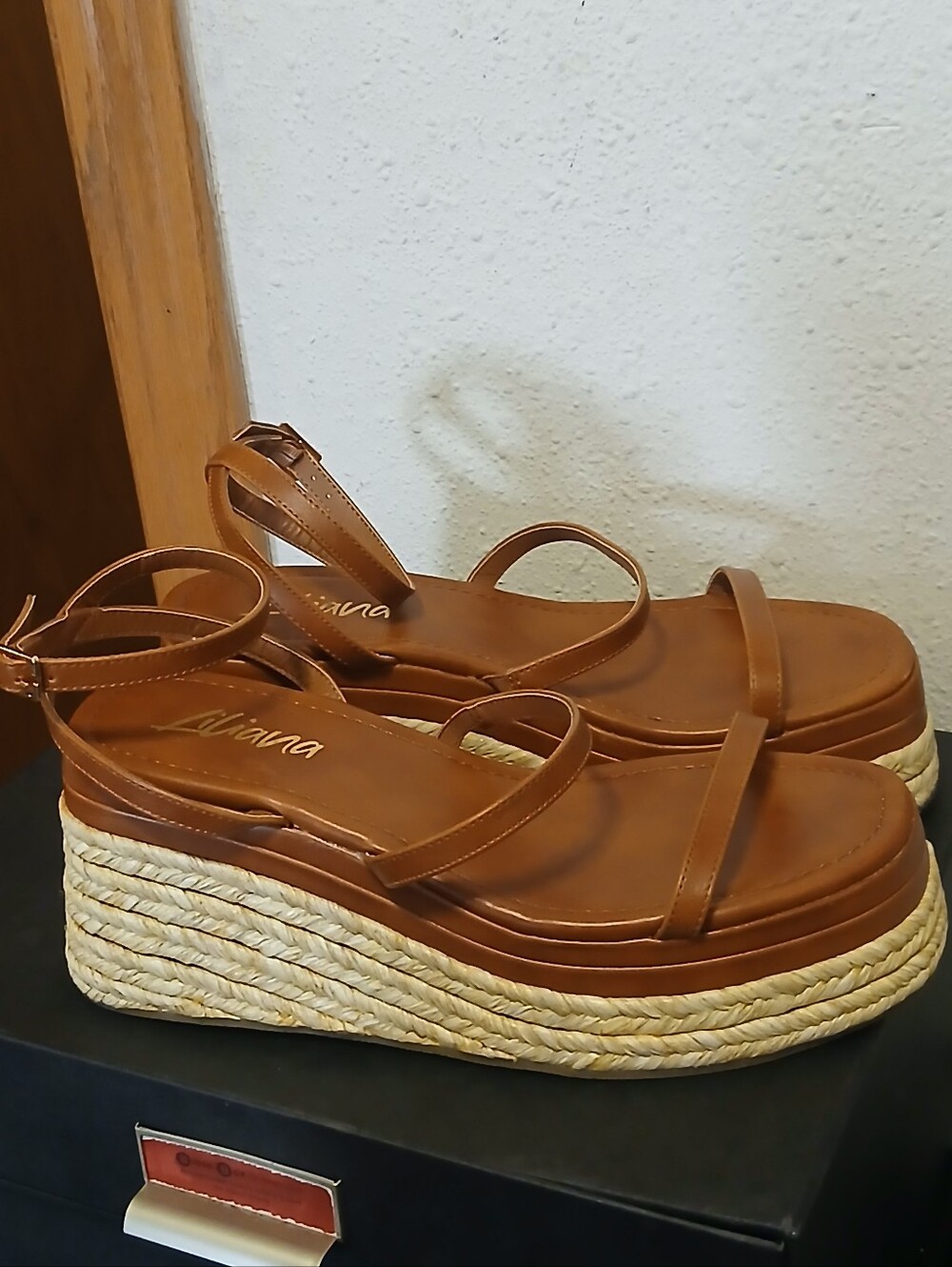 Liliana Tan Ankle Strap Espadrille Platform Wedge Sandals Women’s Size 8